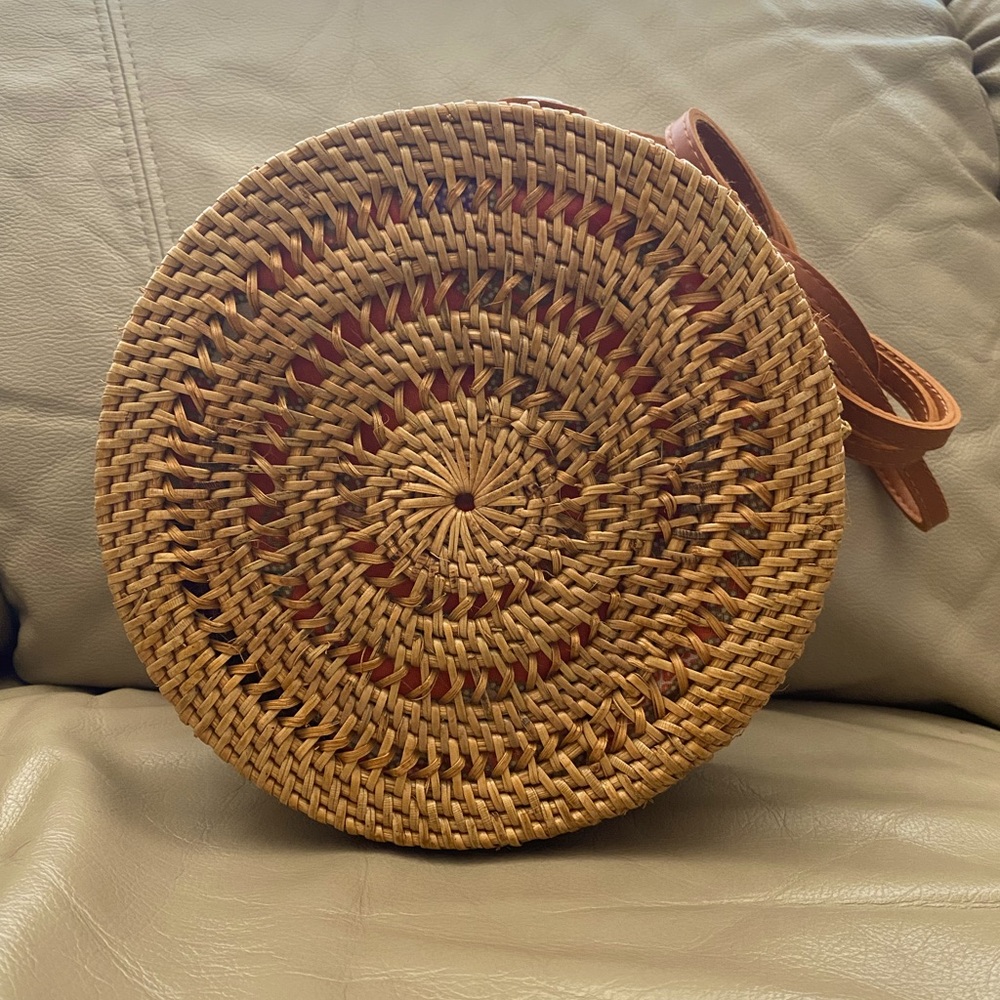 Rattan shoulder/crossbody bag